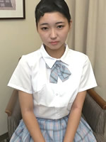Creampie A pure and innocent girl in uniform